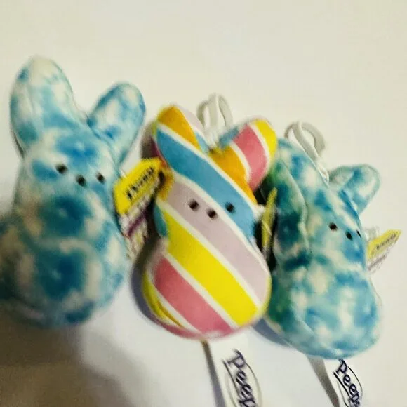 PEEPS Plush Easter Bunny 4" Backpack Bag Clip Stripes & Tiedye Keychain Lot Of 3 - Picture 2 of 5